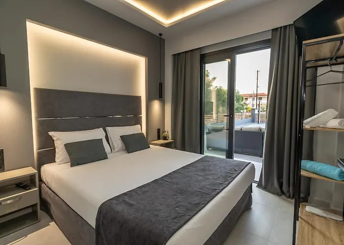 Assos Luxury Pefkochori